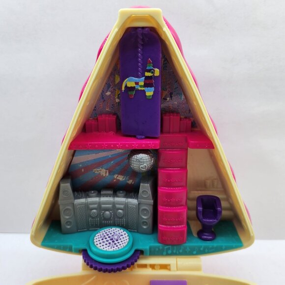 Polly Pocket Cake Slice Playset - Picture 3 of 8